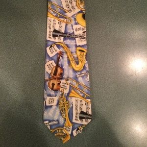 BRAND NEW (in Macy's Box) Musical Tie